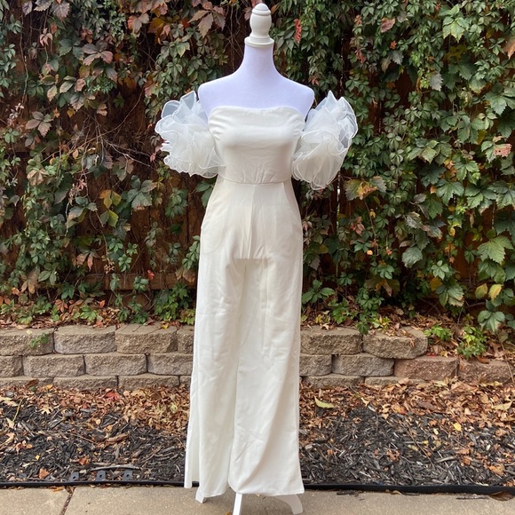 ASOS Club L London Organza Sleeve Jumpsuit in White Size US6 - Picture 5 of 9